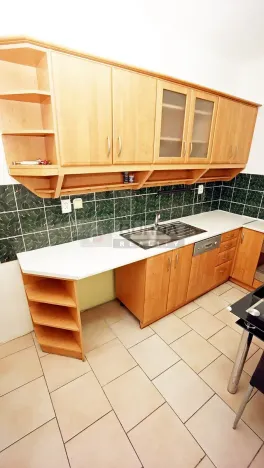 Prodej bytu 2+1, Neratovice, 66 m2