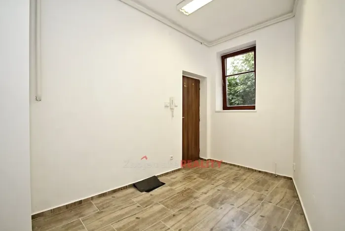 Pronájem bytu 2+kk, Znojmo, Kollárova, 35 m2