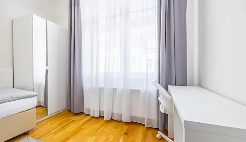 Pronájem bytu 3+kk, Praha - Vinohrady, Na Kozačce, 60 m2