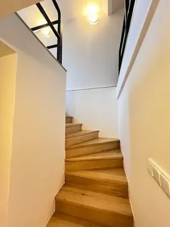 Prodej bytu 2+kk, Praha - Holešovice, 50 m2