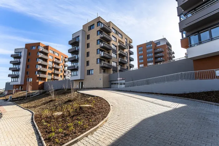 Pronájem bytu 1+kk, Praha - Záběhlice, Klapálkova, 32 m2