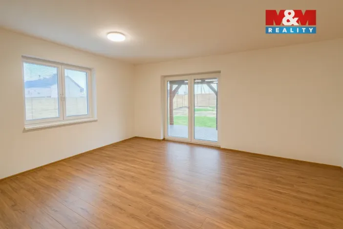 Pronájem rodinného domu, Měník, 150 m2