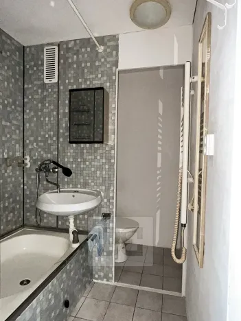 Pronájem bytu 2+kk, Karlovy Vary, 38 m2