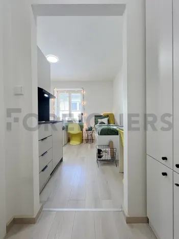 Pronájem bytu 1+kk, Praha - Libeň, Kotlaska, 18 m2