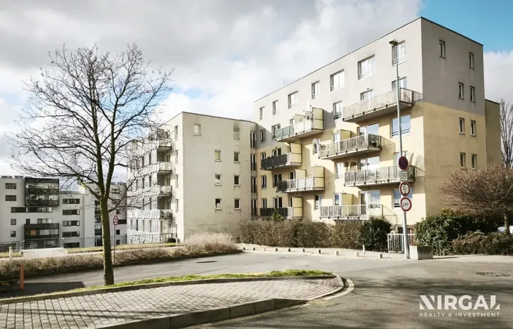 Pronájem bytu 1+kk, Praha - Michle, V dolině, 56 m2