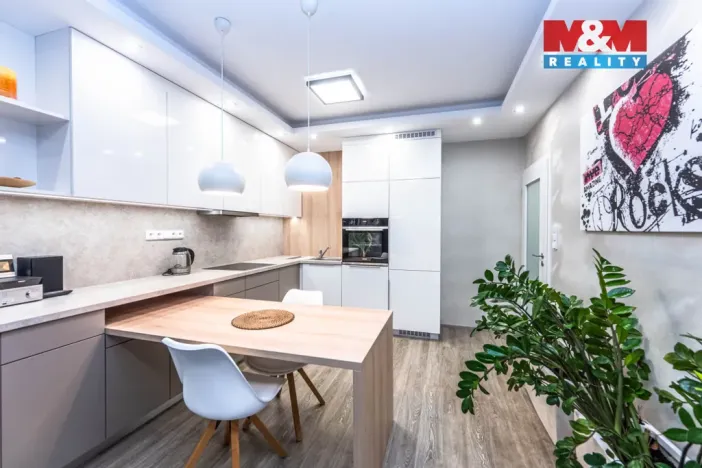 Pronájem bytu 2+kk, Praha - Stodůlky, Svitákova, 54 m2