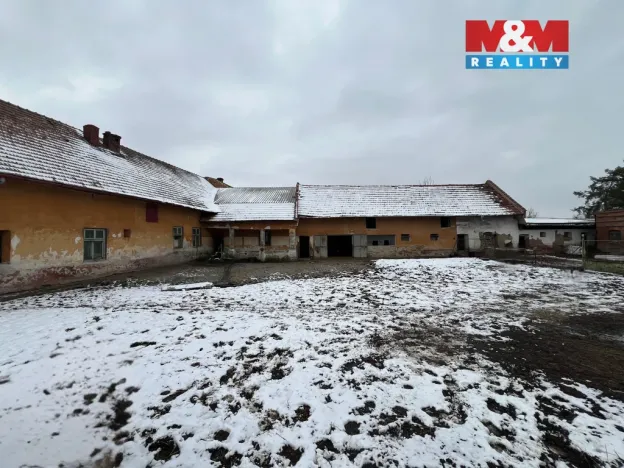 Prodej rodinného domu, Měrovice nad Hanou, 256 m2