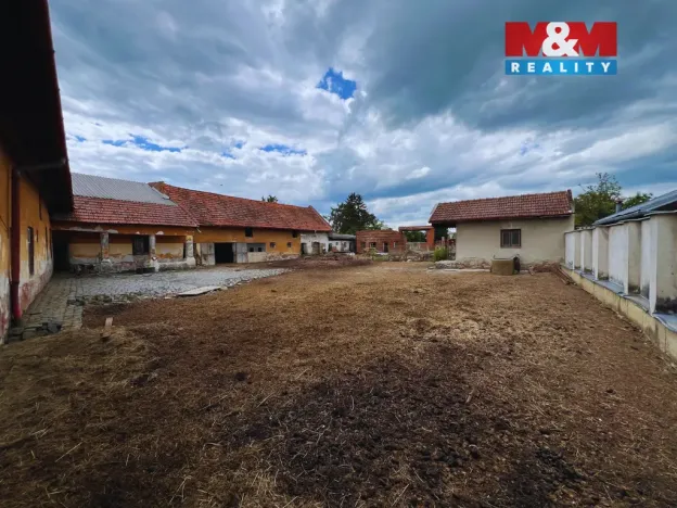 Prodej rodinného domu, Měrovice nad Hanou, 256 m2
