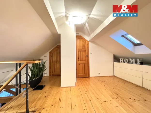 Prodej bytu 2+kk, Praha - Střešovice, Za Pohořelcem, 114 m2