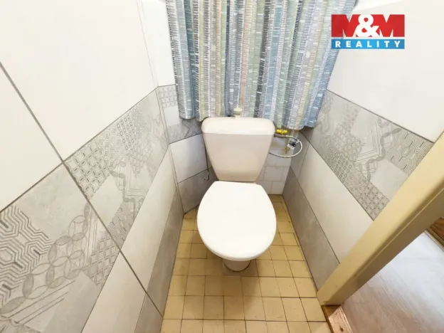 Prodej rodinného domu, Žabeň, 180 m2