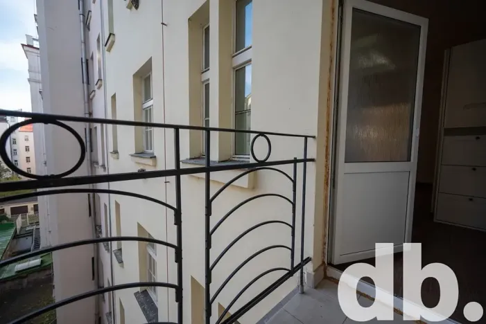 Pronájem bytu 3+1, Praha - Vinohrady, Bělehradská, 100 m2