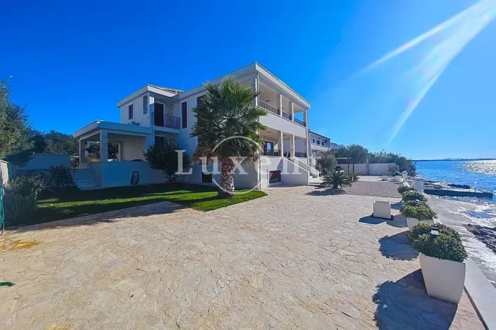 Prodej rodinného domu, Zadar, Chorvatsko, 446 m2