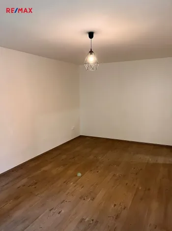 Pronájem bytu 1+kk, Pardubice, Jindřišská, 40 m2