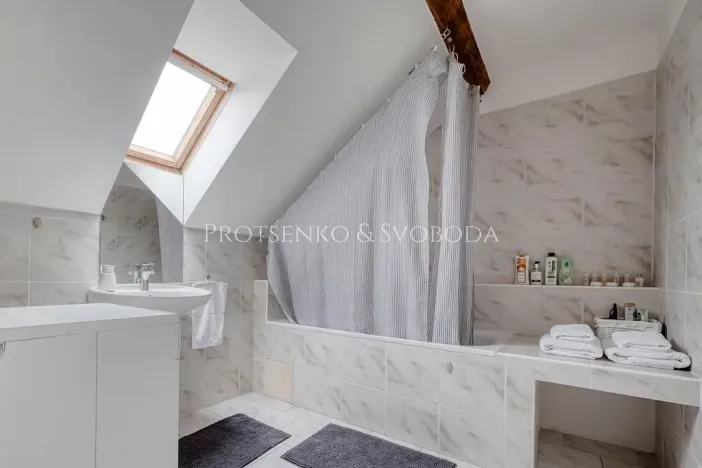 Prodej skladu, Pardubice, Žižkova, 250 m2