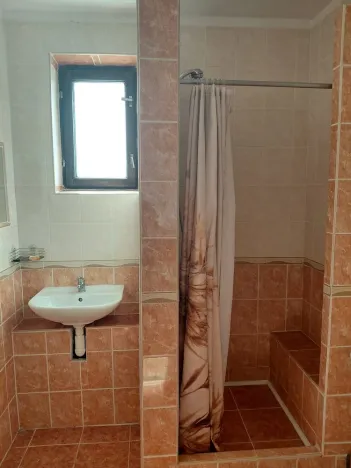 Prodej rodinného domu, Frymburk, 200 m2