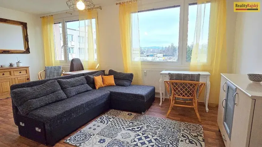 Pronájem bytu 2+1, Příbram, U Školy, 56 m2