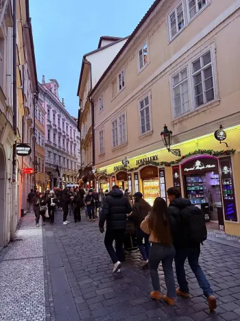 Pronájem obchodního prostoru, Praha - Staré Město, Karlova, 24 m2