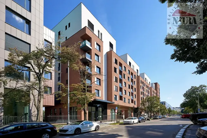 Pronájem bytu 2+kk, Praha - Holešovice, Jankovcova, 65 m2