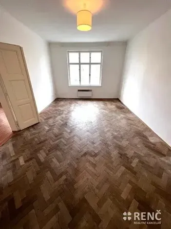 Pronájem bytu 2+kk, Brno, Kounicova, 49 m2