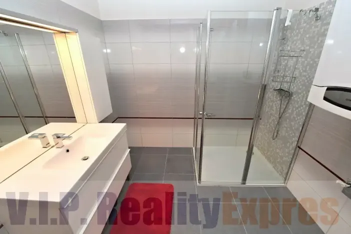 Prodej bytu 3+kk, Praha - Kyje, Břeclavská, 70 m2