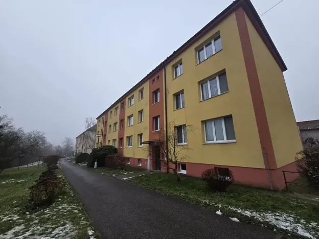 Prodej bytu 2+kk, Náměšť nad Oslavou, Družstevní, 52 m2