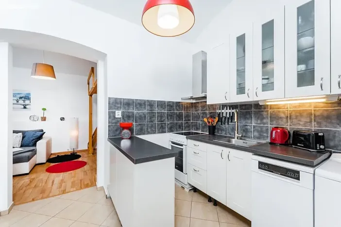 Prodej bytu 2+kk, Praha - Smíchov, Grafická, 49 m2