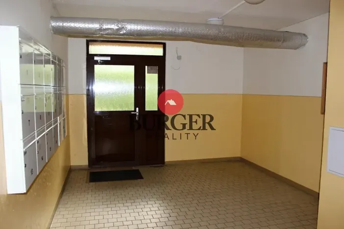 Prodej bytu 1+1, Chomutov, Výletní, 40 m2