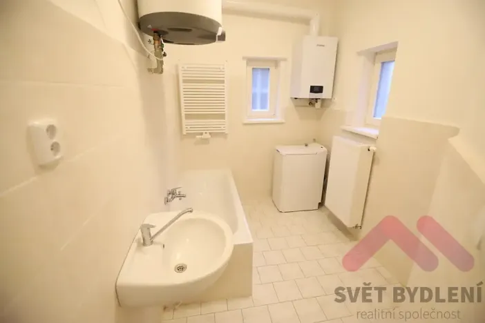 Pronájem bytu 2+1, Černošice, Střední, 92 m2