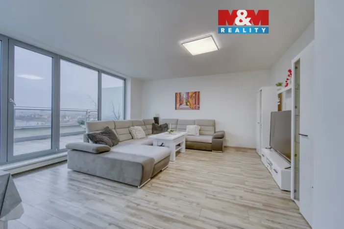 Prodej bytu 2+kk, Plzeň, Stehlíkova, 66 m2