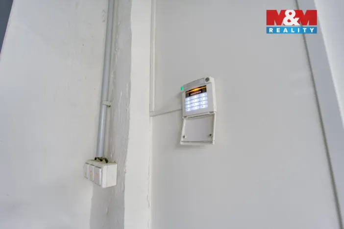 Pronájem výrobních prostor, Rokycany - Nové Město, Dukelská, 676 m2