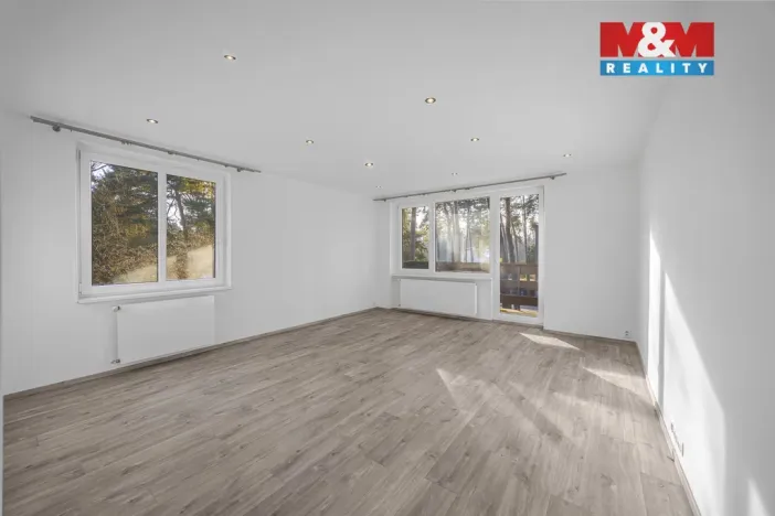 Prodej bytu 3+1, Praha - Klánovice, Medinská, 81 m2