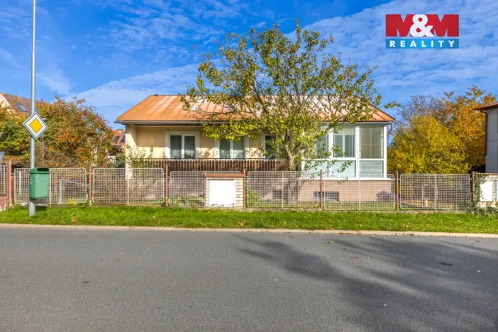 Prodej rodinného domu, Lány, Lesní, 105 m2