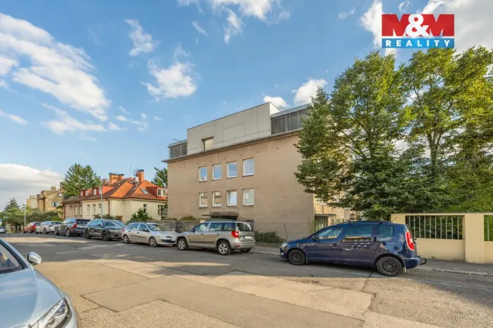 Pronájem bytu 2+kk, Praha - Smíchov, Fráni Šrámka, 49 m2