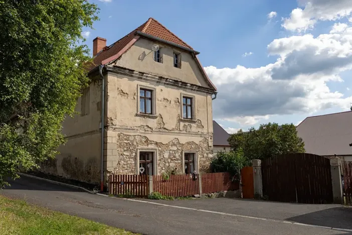 Prodej rodinného domu, Bžany, 240 m2