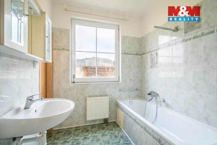 Prodej rodinného domu, Nenačovice, 240 m2