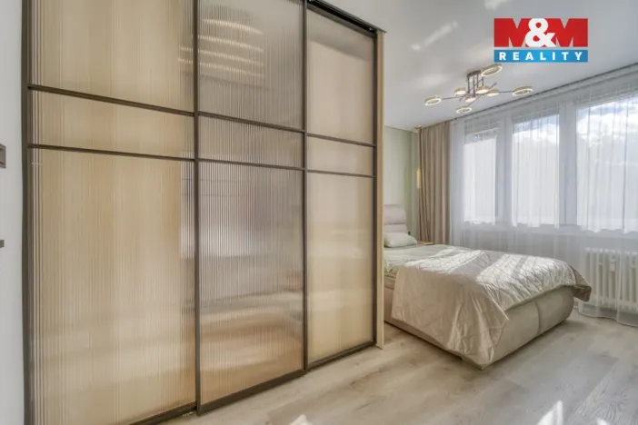 Prodej bytu 3+1, Plzeň - Skvrňany, Vojanova, 72 m2