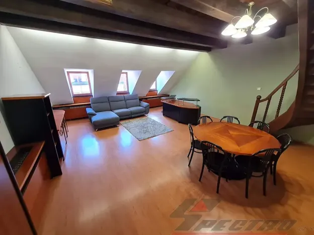 Pronájem kanceláře, Plzeň, Pražská, 162 m2