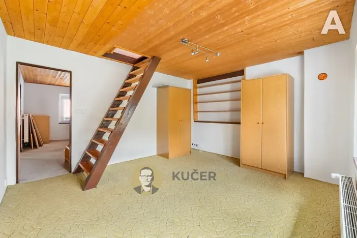 Prodej skladu, Velká Chmelištná, 550 m2