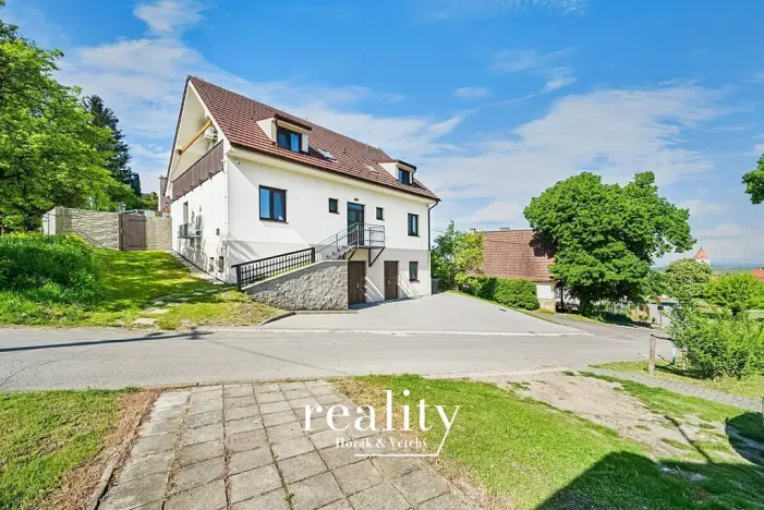 Prodej ubytování, Perná, 205 m2