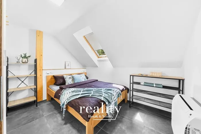 Prodej ubytování, Perná, 205 m2