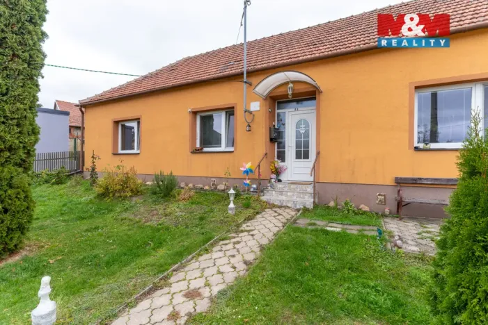 Prodej rodinného domu, Otinoves, 194 m2