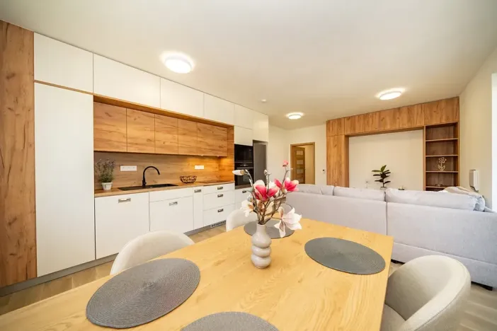 Prodej bytu 1+kk, Jablůnka, 41 m2