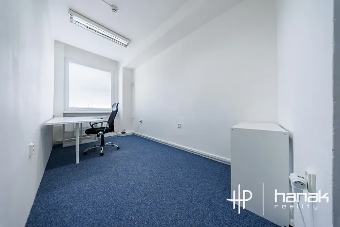 Pronájem kanceláře, Olomouc, Karolíny Světlé, 30 m2