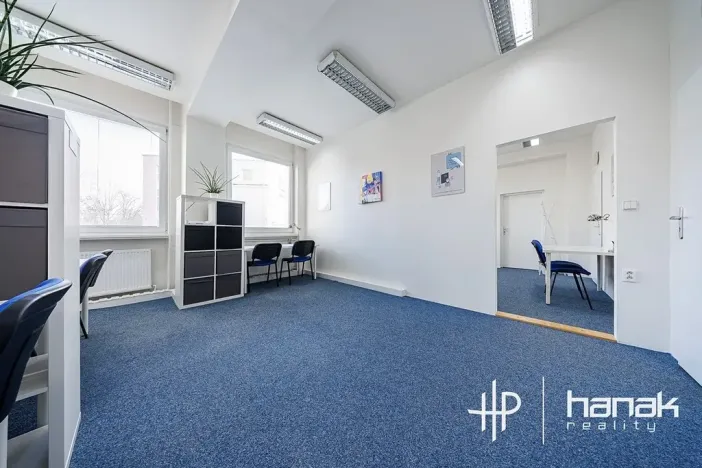 Pronájem kanceláře, Olomouc, Karolíny Světlé, 50 m2