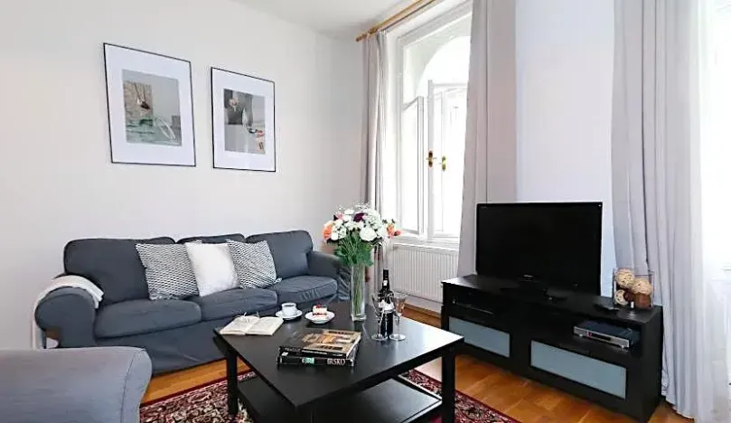 Pronájem bytu 3+kk, Praha - Vinohrady, Sázavská, 85 m2