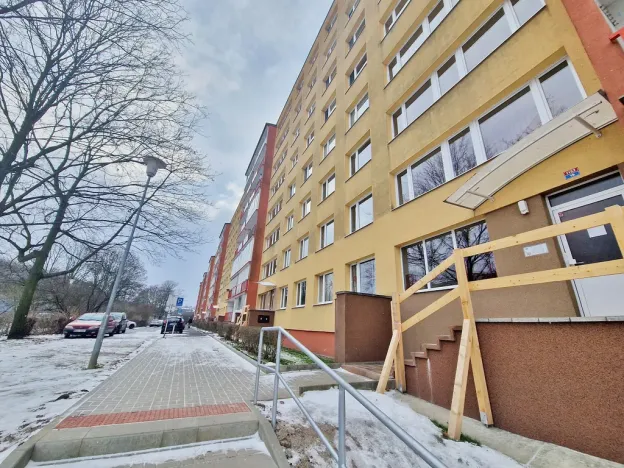 Pronájem bytu 2+kk, Most, Jaroslava Haška, 39 m2