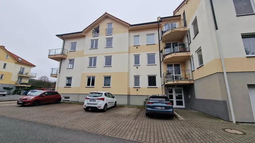 Prodej bytu 1+kk, Štěnovice, Čižická, 27 m2