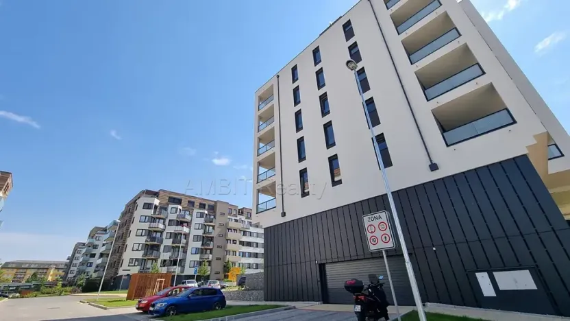 Pronájem bytu 1+kk, Praha - Hlubočepy, Ondrákové, 35 m2