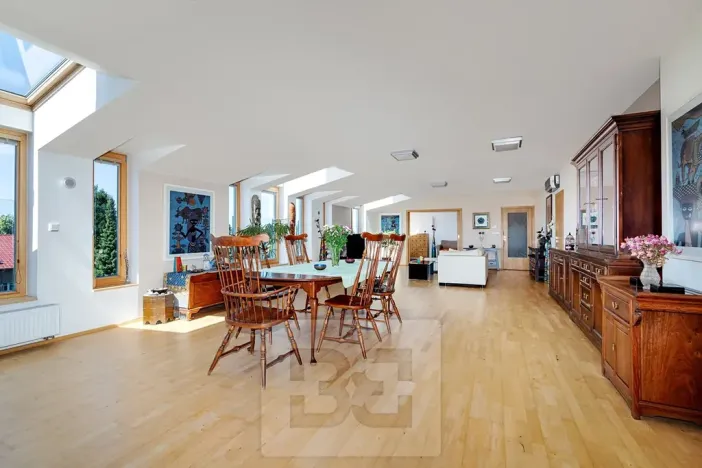 Prodej bytu 6+kk a větší, Průhonice, Uhříněveská, 264 m2