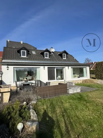 Prodej rodinného domu, Nová Ves, 480 m2